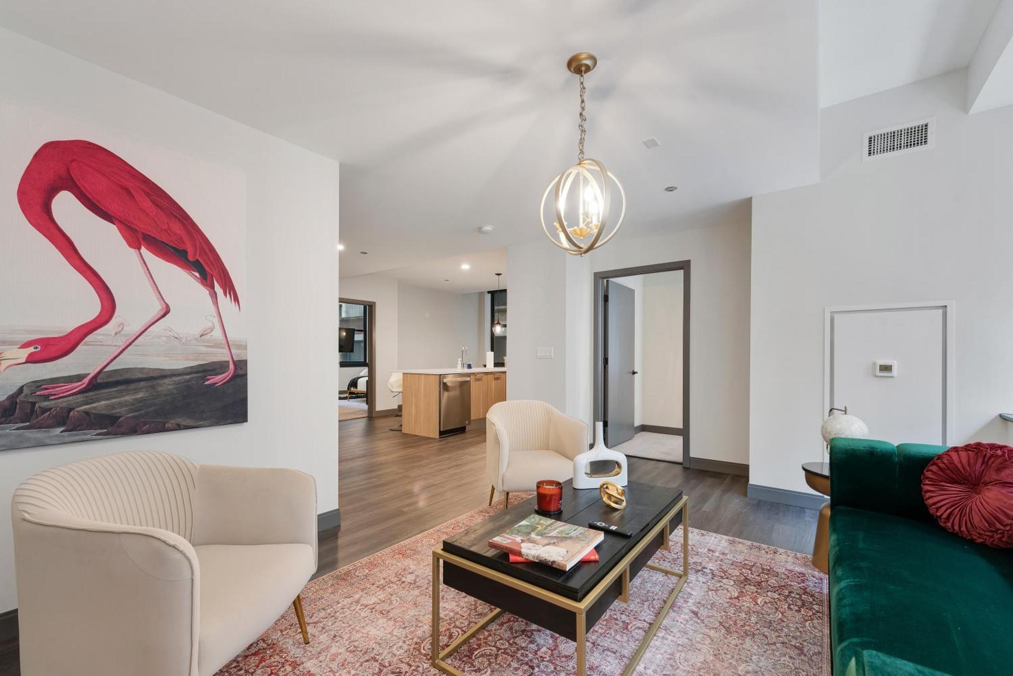 Experience Downtown Chicago At Millennium - Luxury Apartments In The Loop Exterior photo